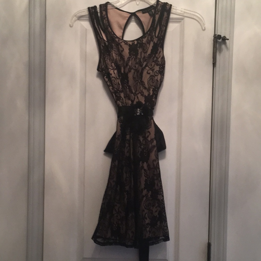 Black lace Top